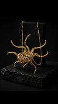 Octopus Majesty pendant necklace